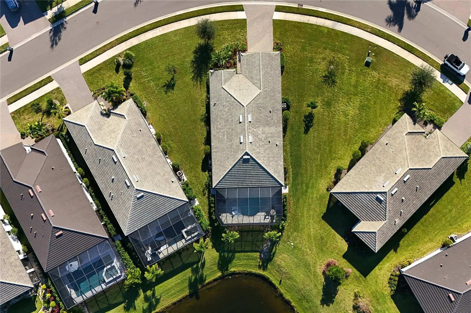 16226 HIDDEN OAK LOOP