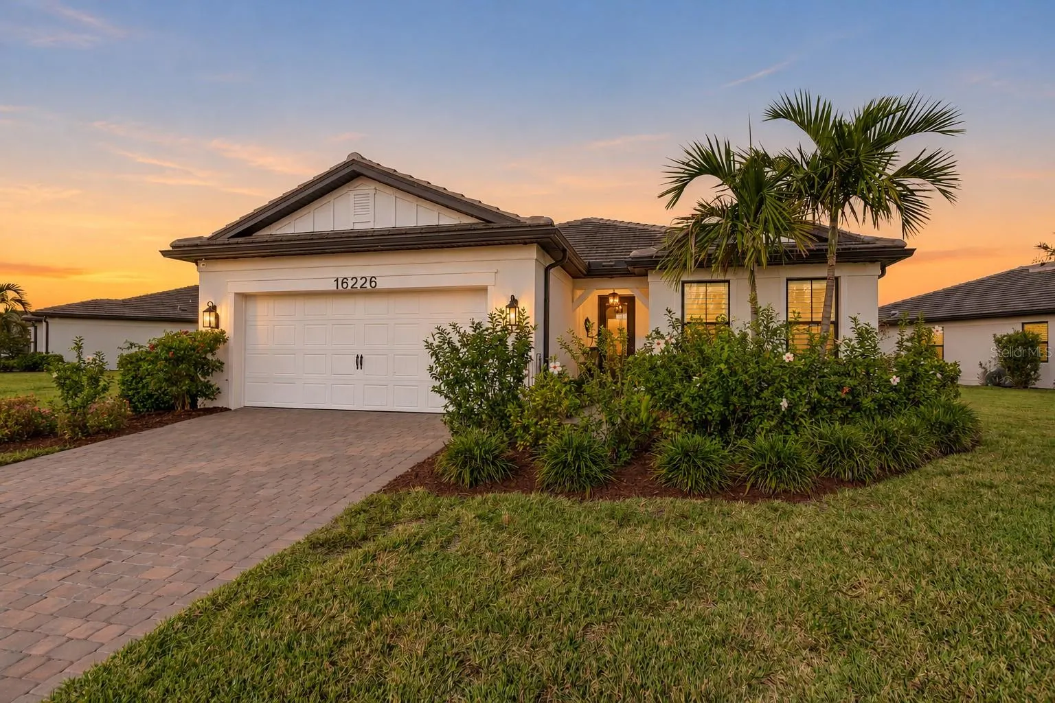16226 HIDDEN OAK LOOP