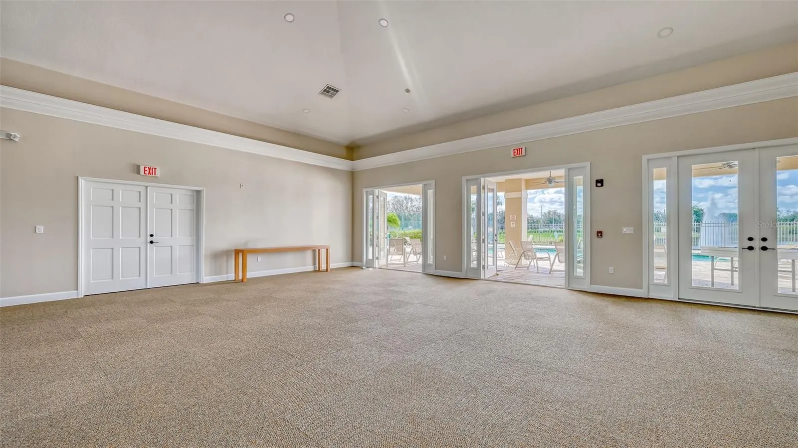 2884 GRAZELAND DR