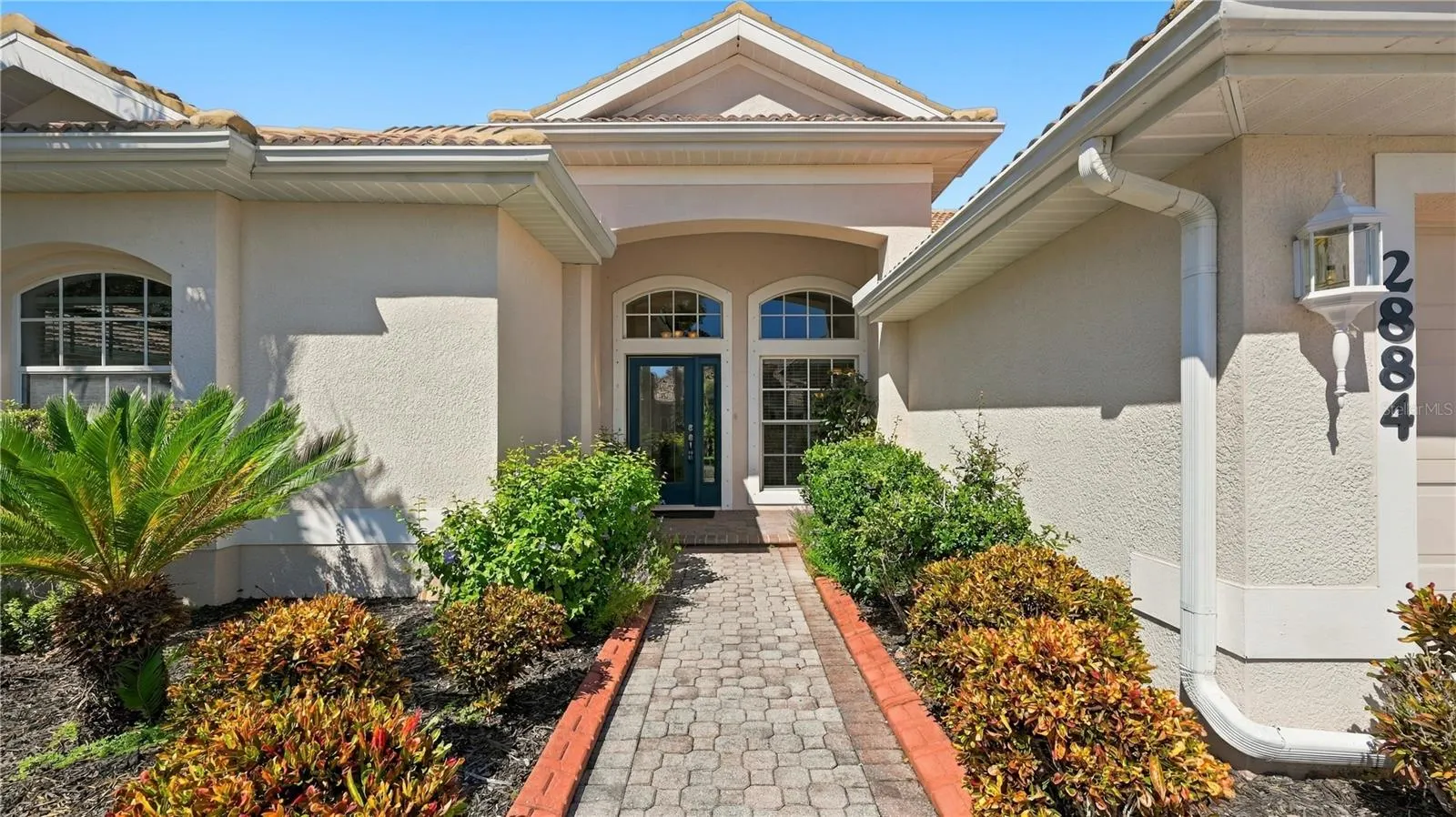 2884 GRAZELAND DR