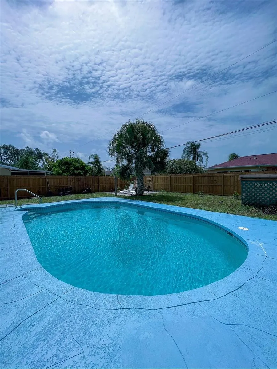 219 CORAL RD