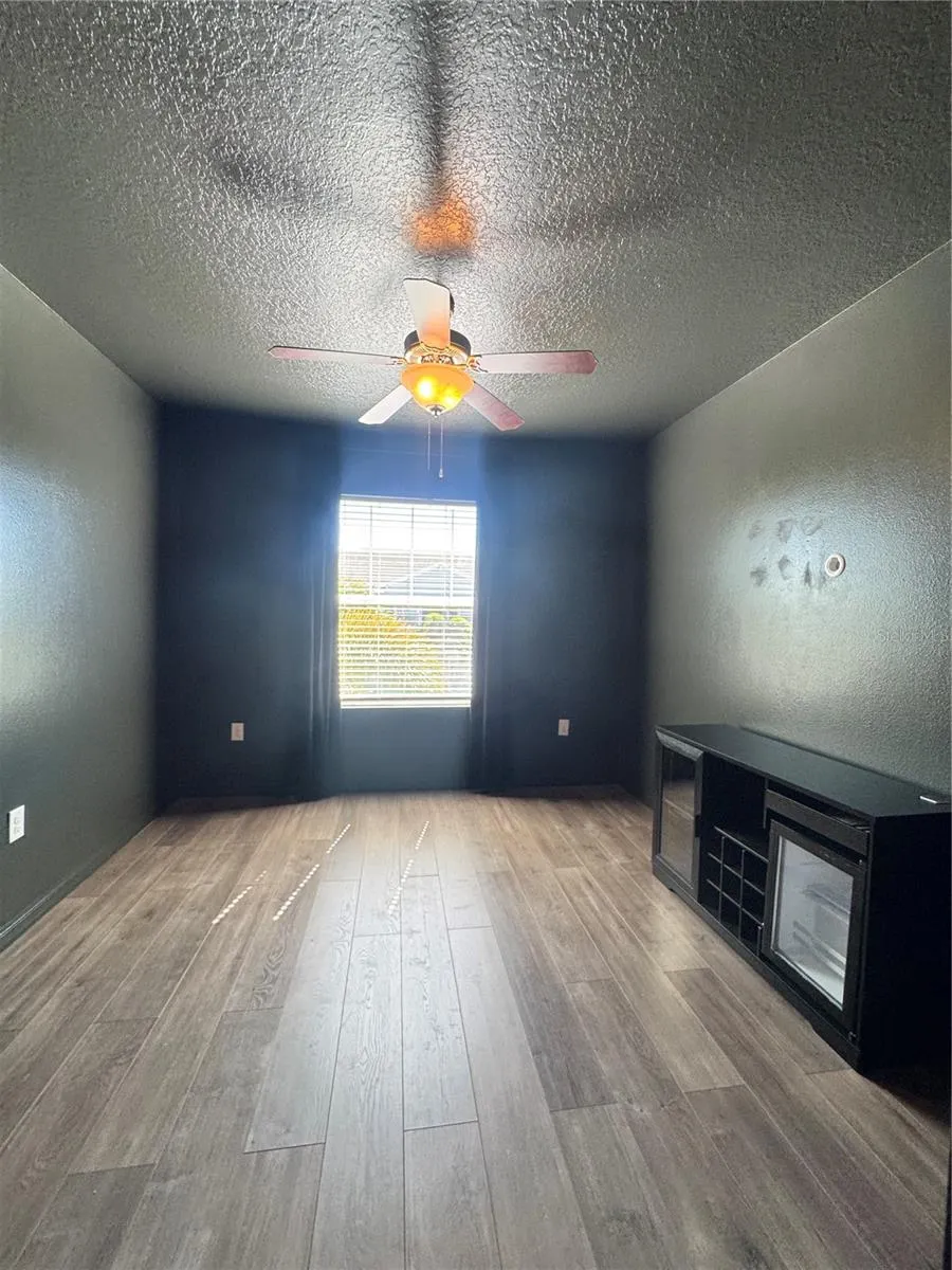 6516 SERENITY FALL LN