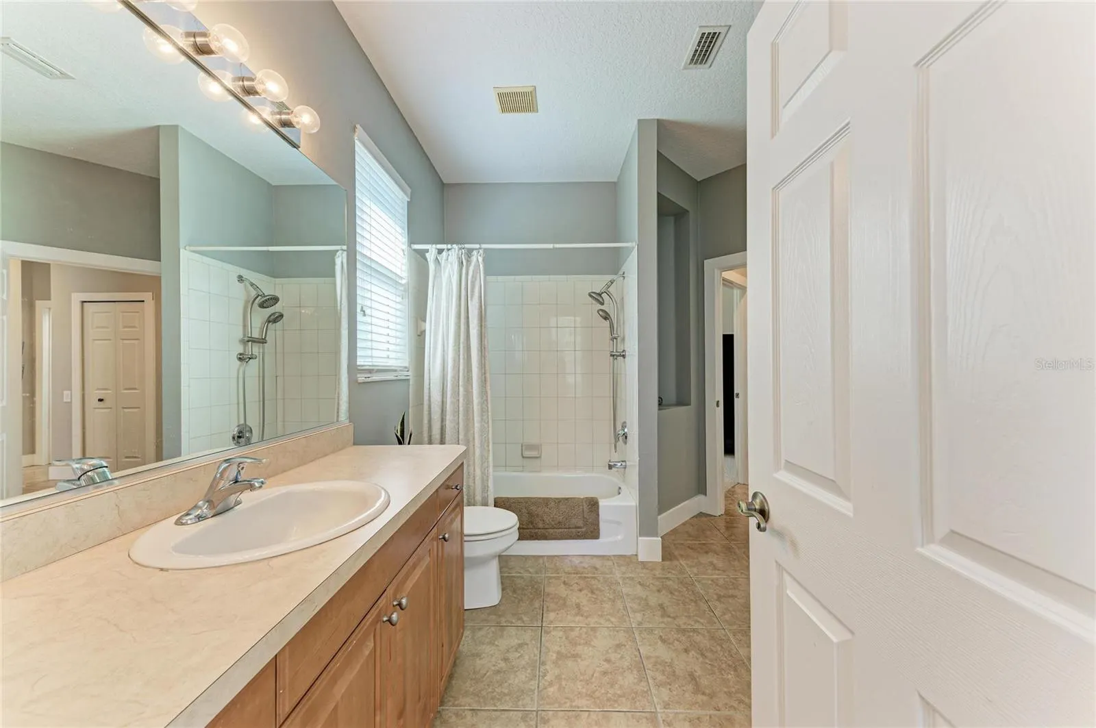 3007 123RD CT E