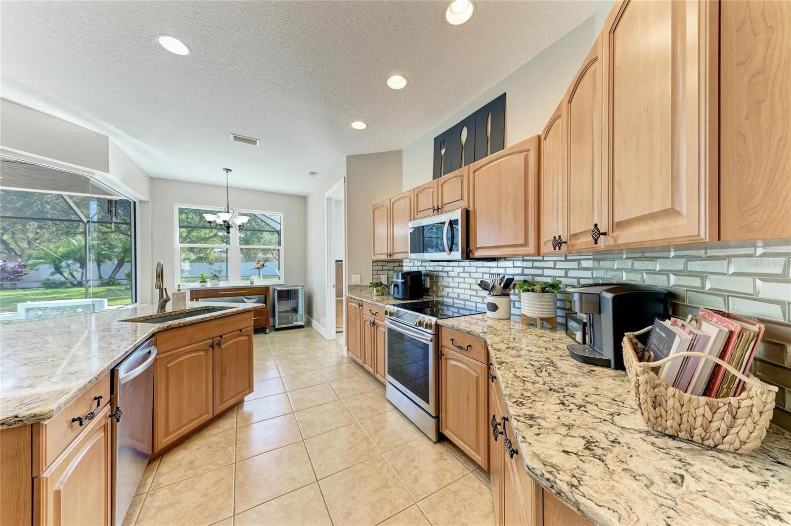 3007 123RD CT E