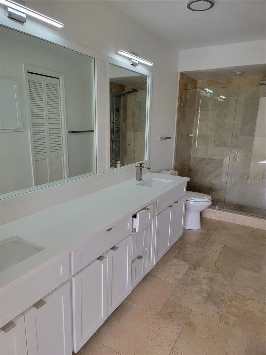 5654 SHEFFIELD GREENE CIR #28 #28