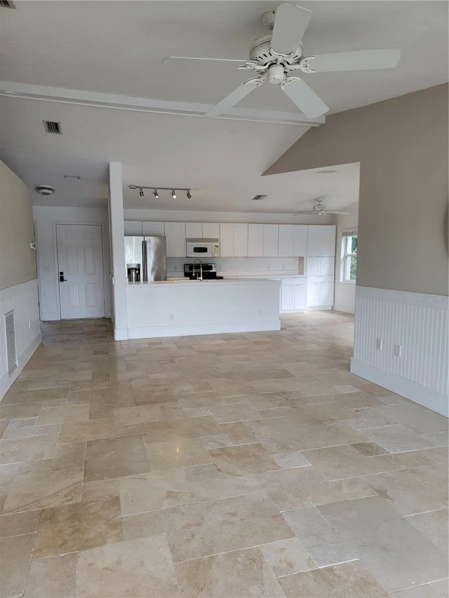 5654 SHEFFIELD GREENE CIR #28 #28
