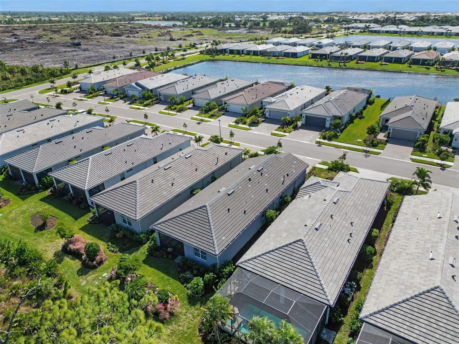 10470 ABACO FALLS DR
