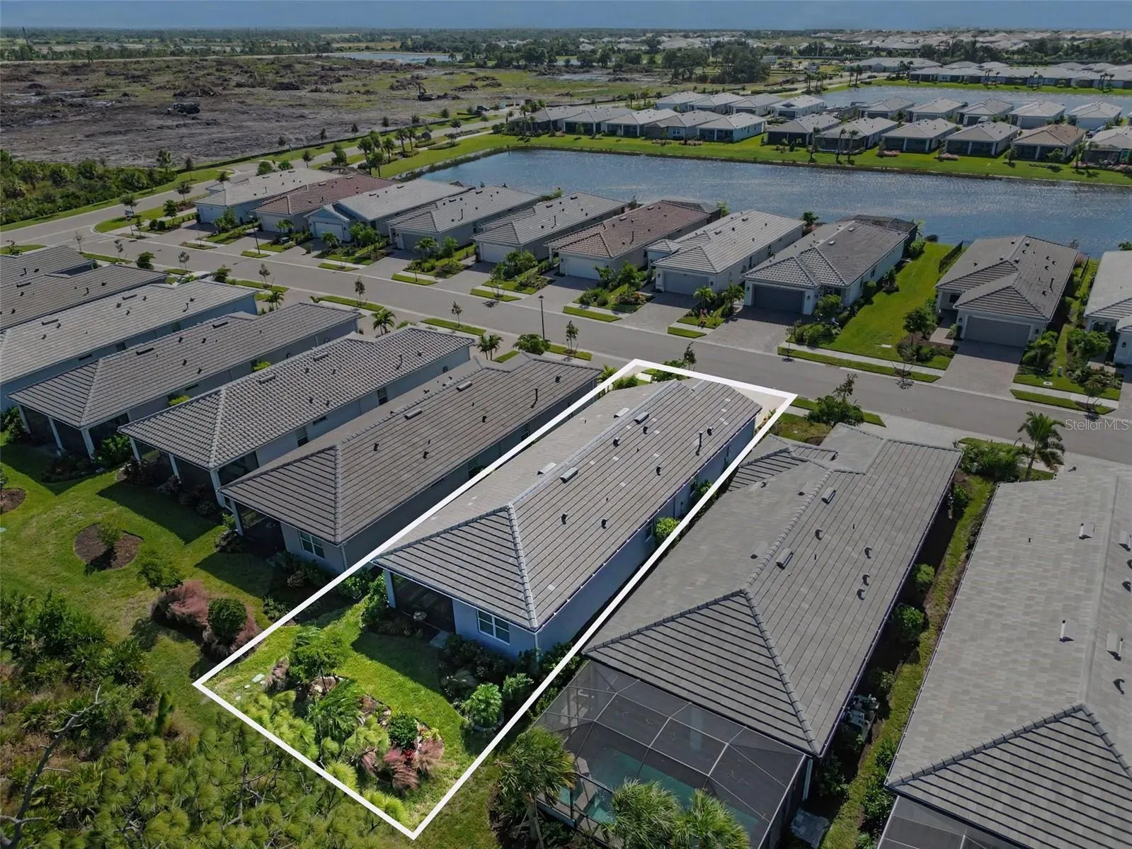10470 ABACO FALLS DR