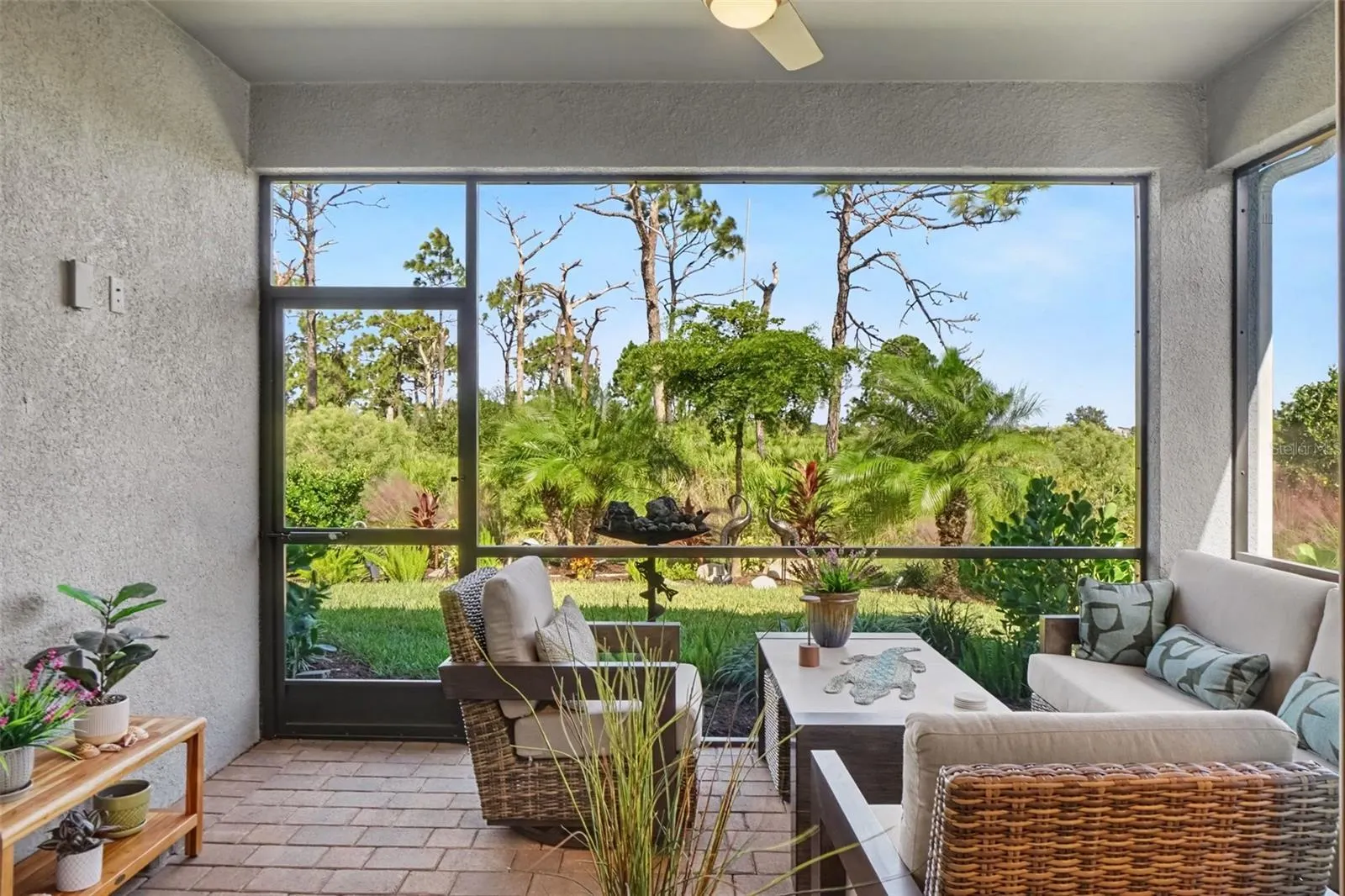 10470 ABACO FALLS DR