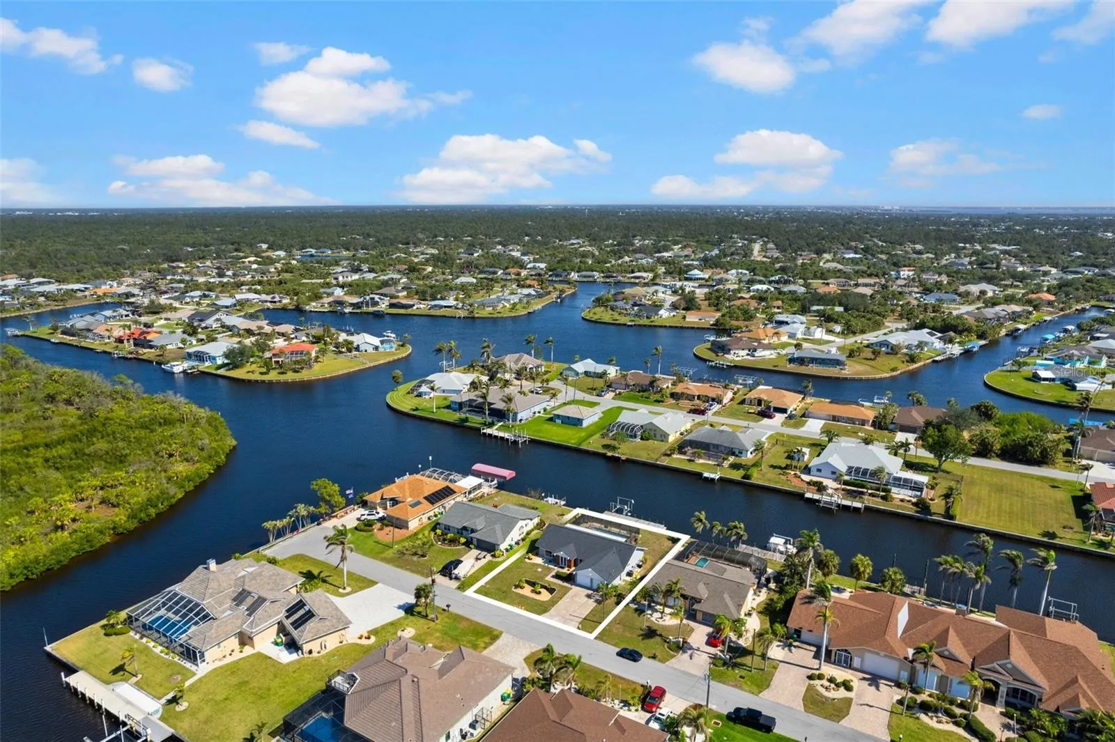 4196 EASTLAKE CT