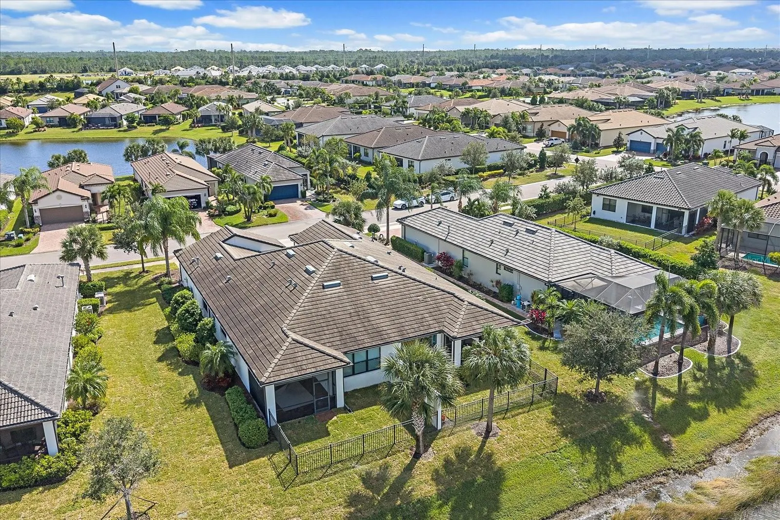 7022 HOLBROOK COVE