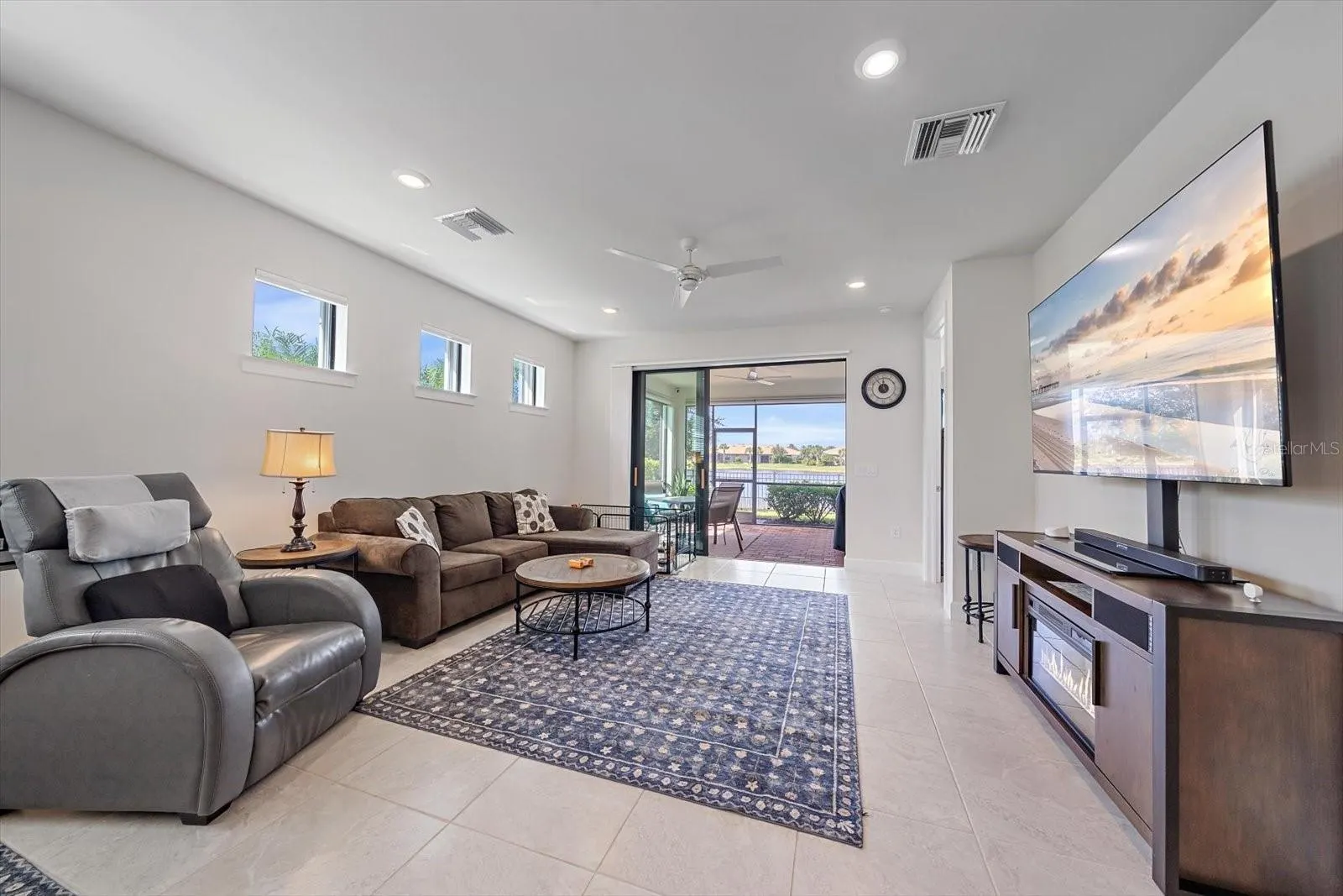 7022 HOLBROOK COVE