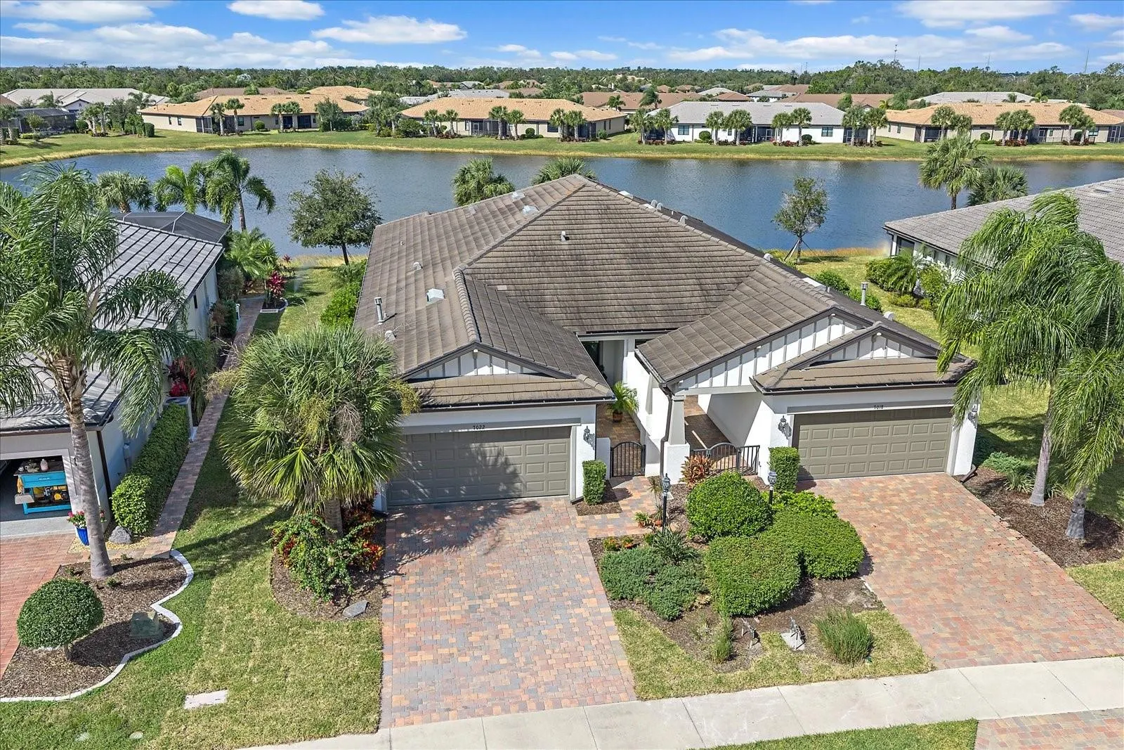 7022 HOLBROOK COVE
