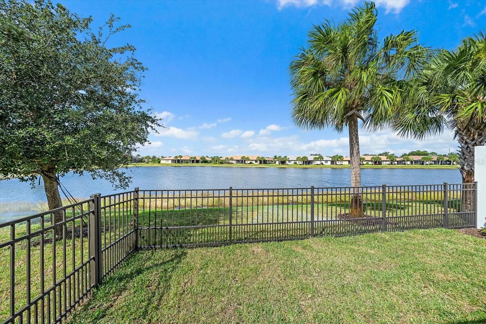 7022 HOLBROOK COVE