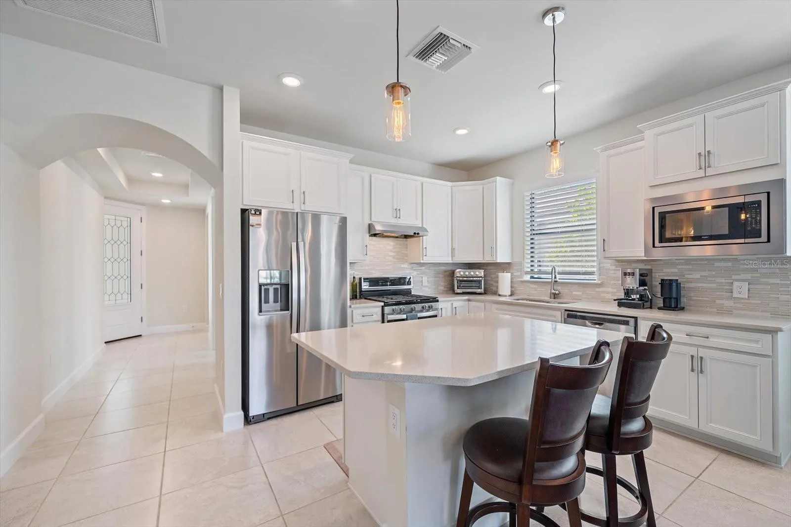 7022 HOLBROOK COVE
