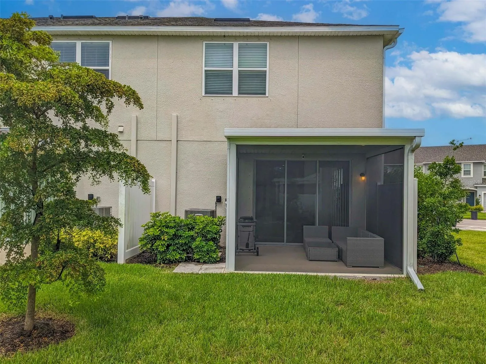 8593 LUNAR SKYE ST