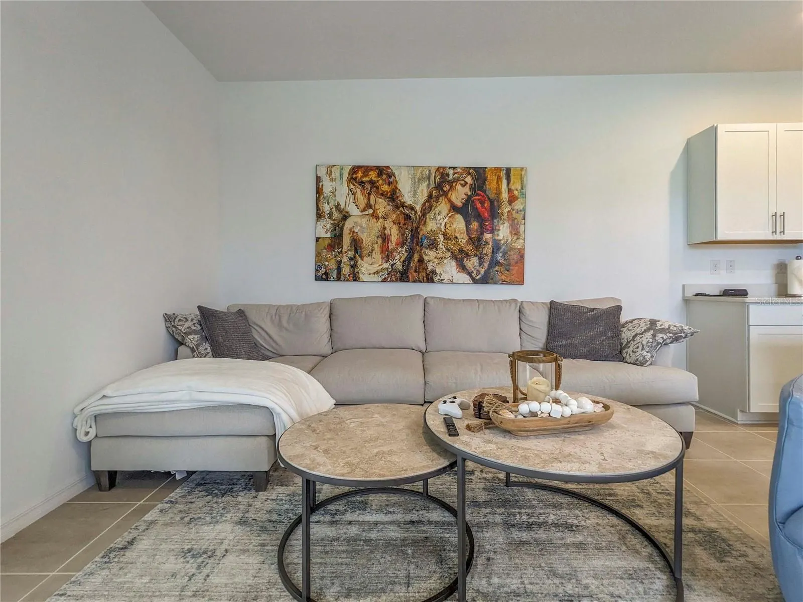 8593 LUNAR SKYE ST