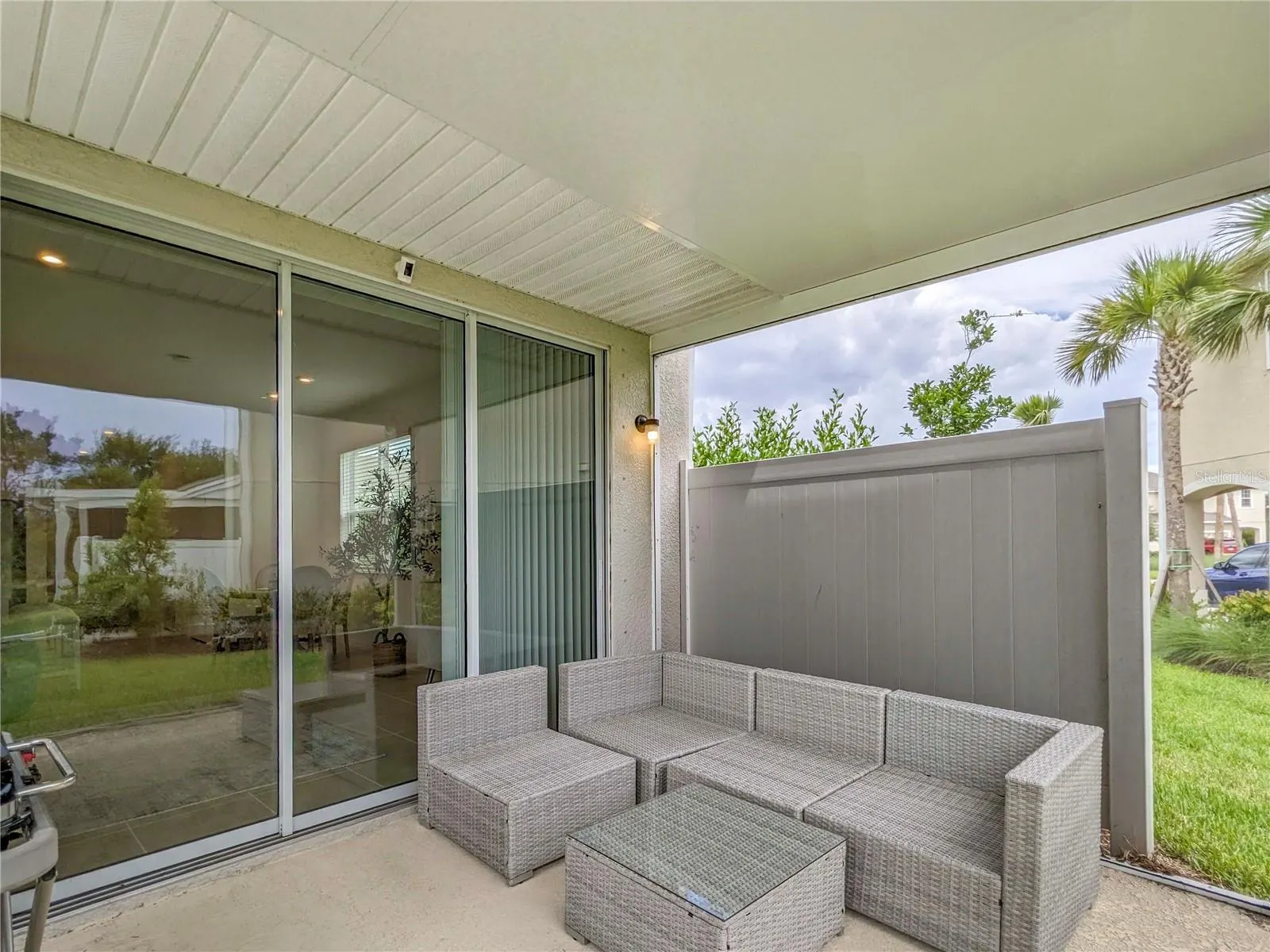 8593 LUNAR SKYE ST