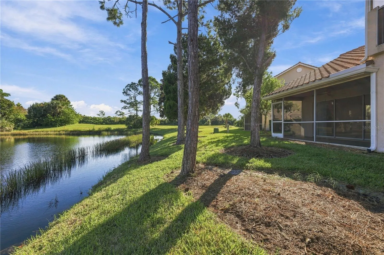 7617 SWEETBAY CIR