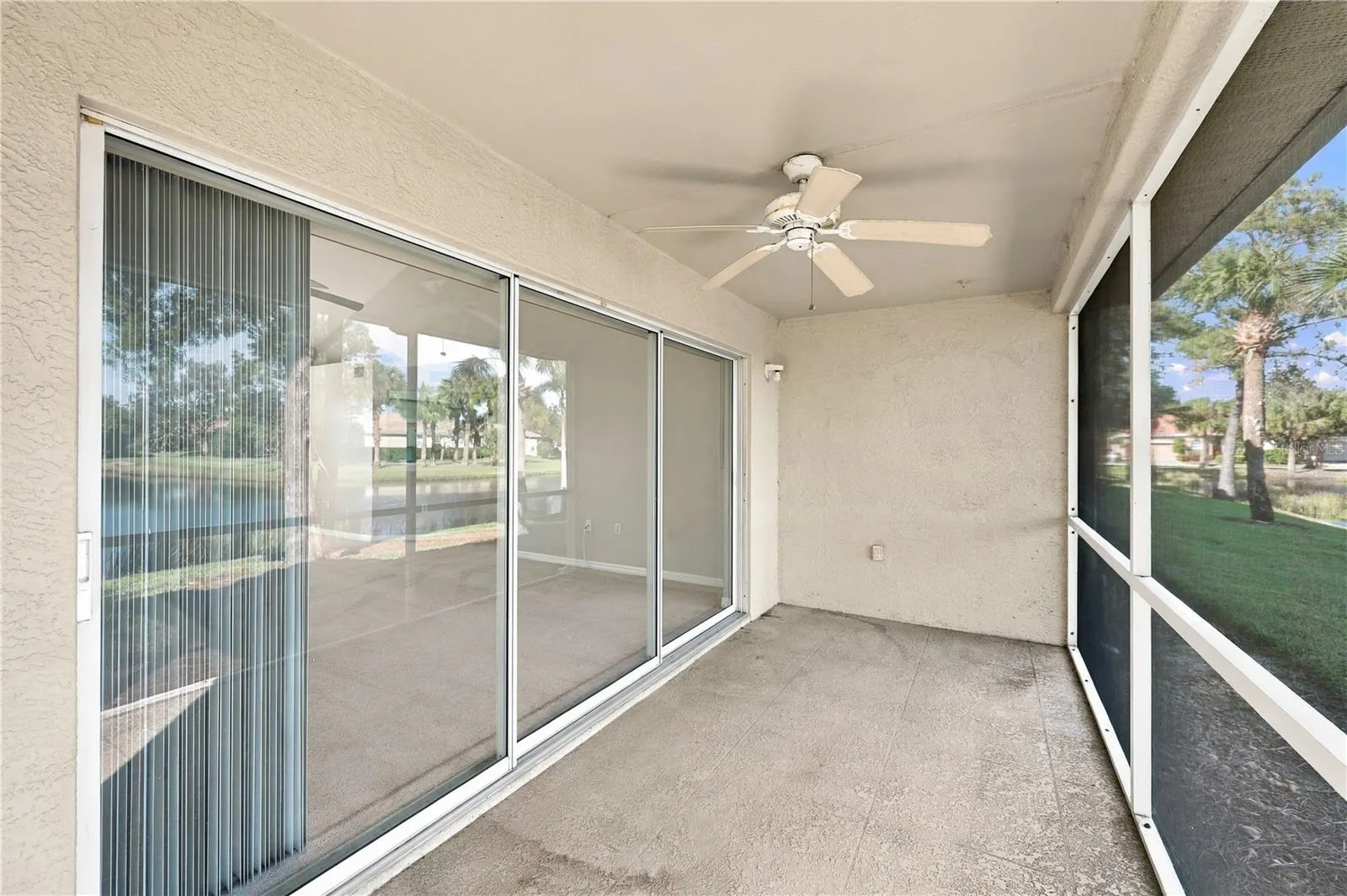 7617 SWEETBAY CIR