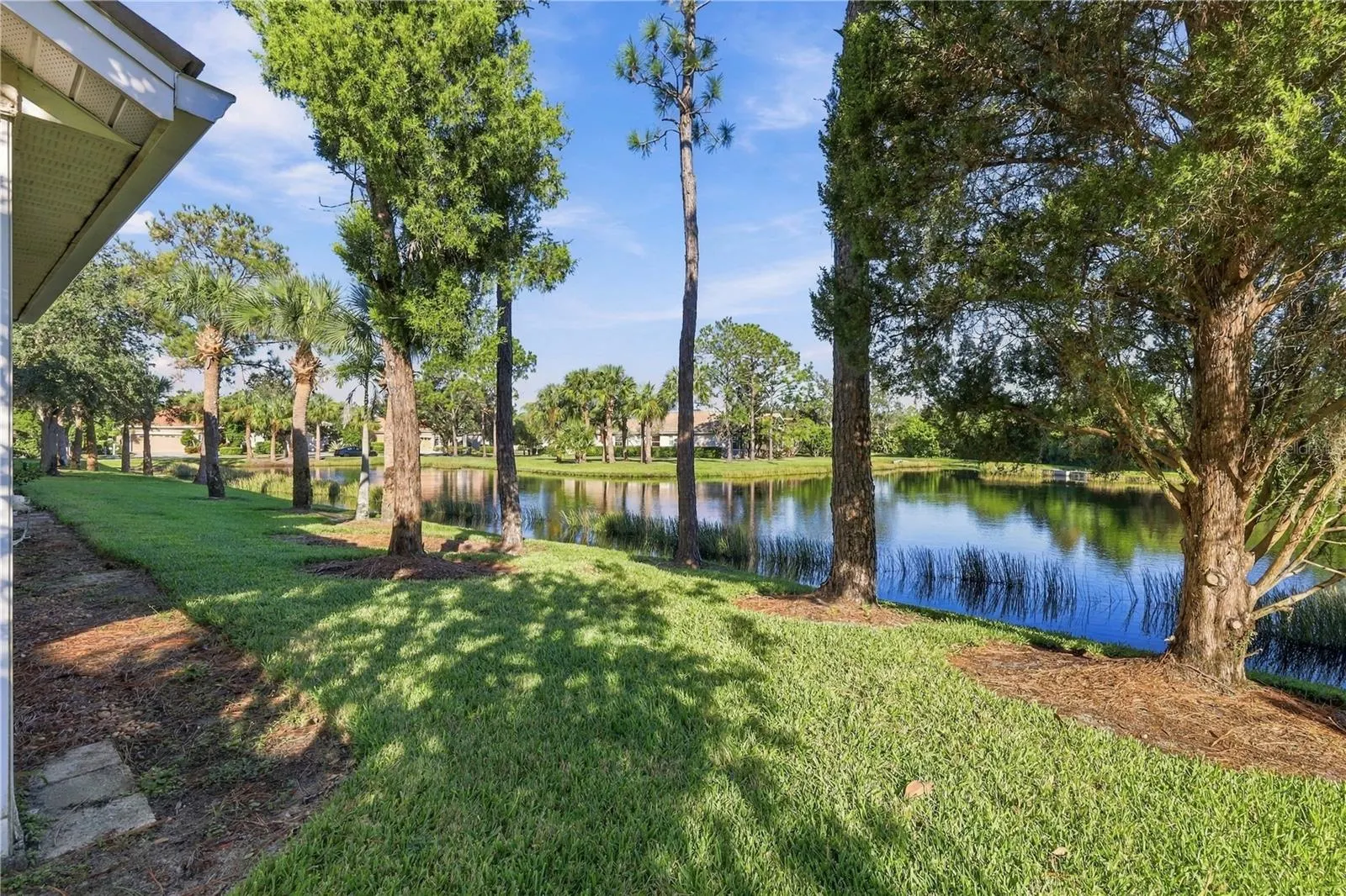 7617 SWEETBAY CIR