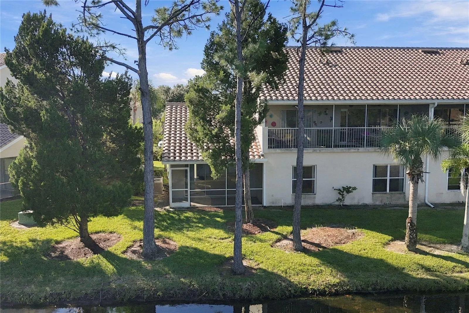 7617 SWEETBAY CIR