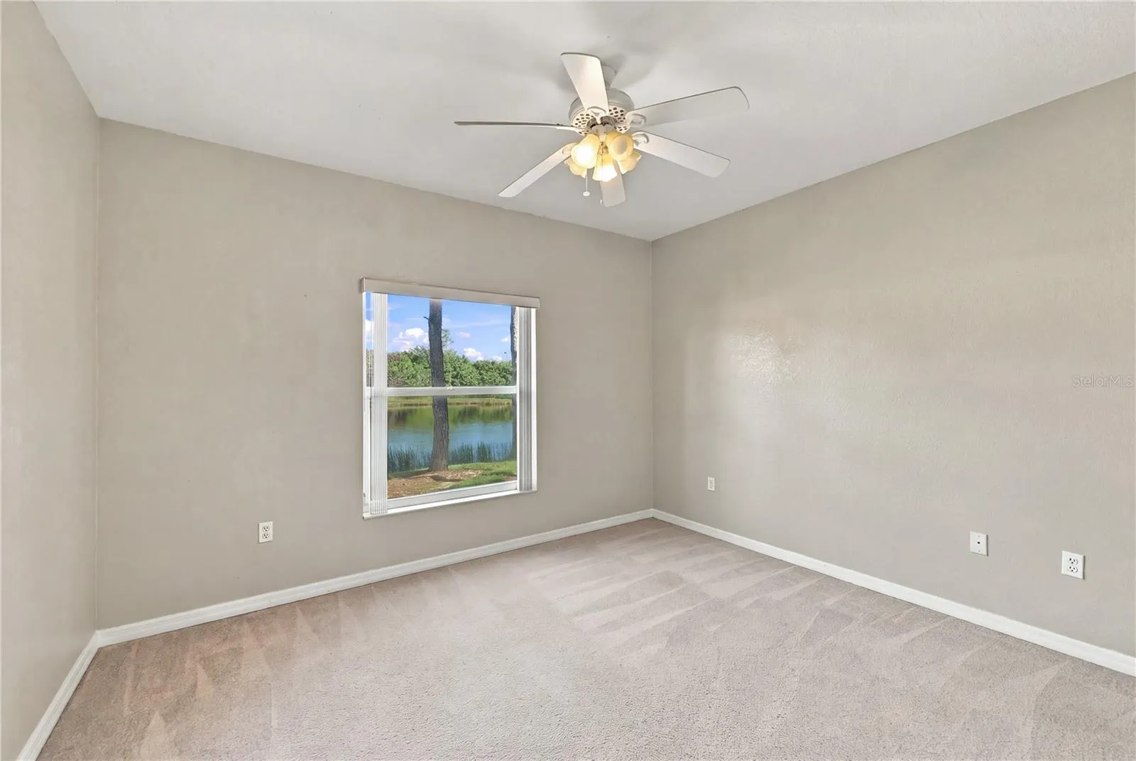 7617 SWEETBAY CIR