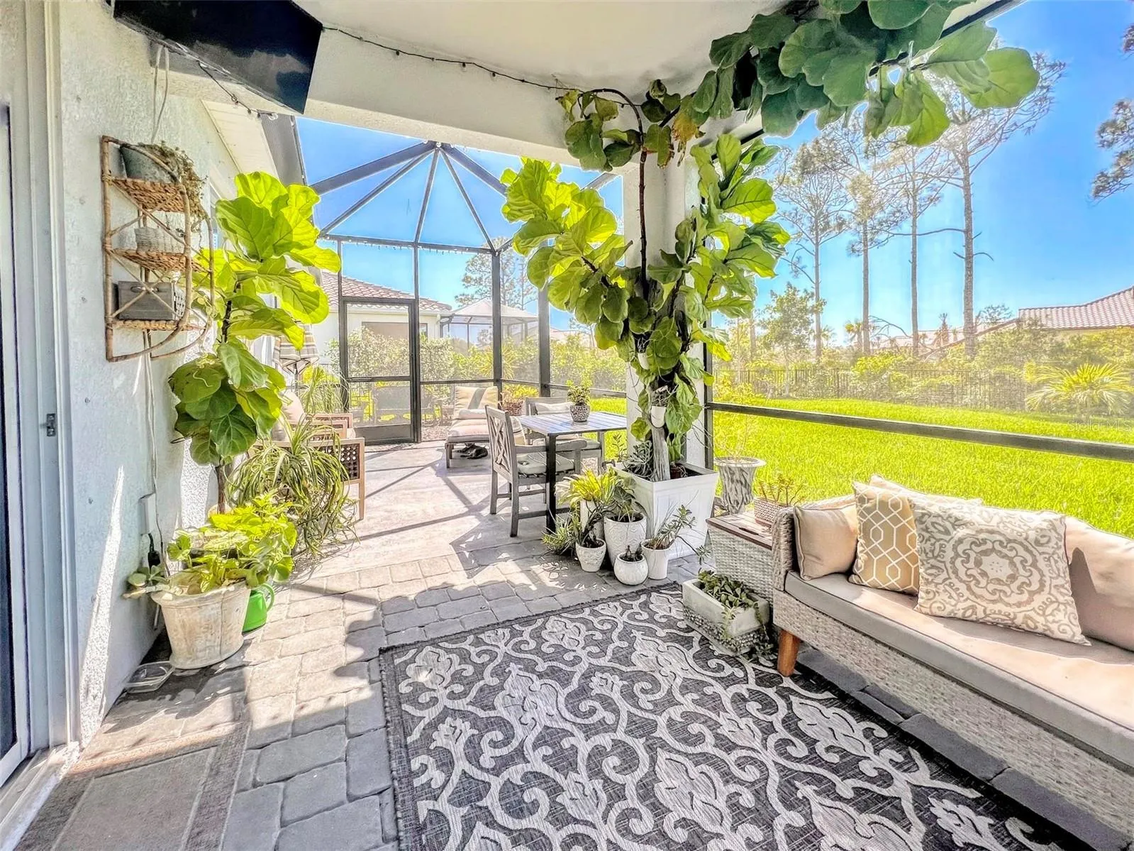 309 DAYLILY BLVD