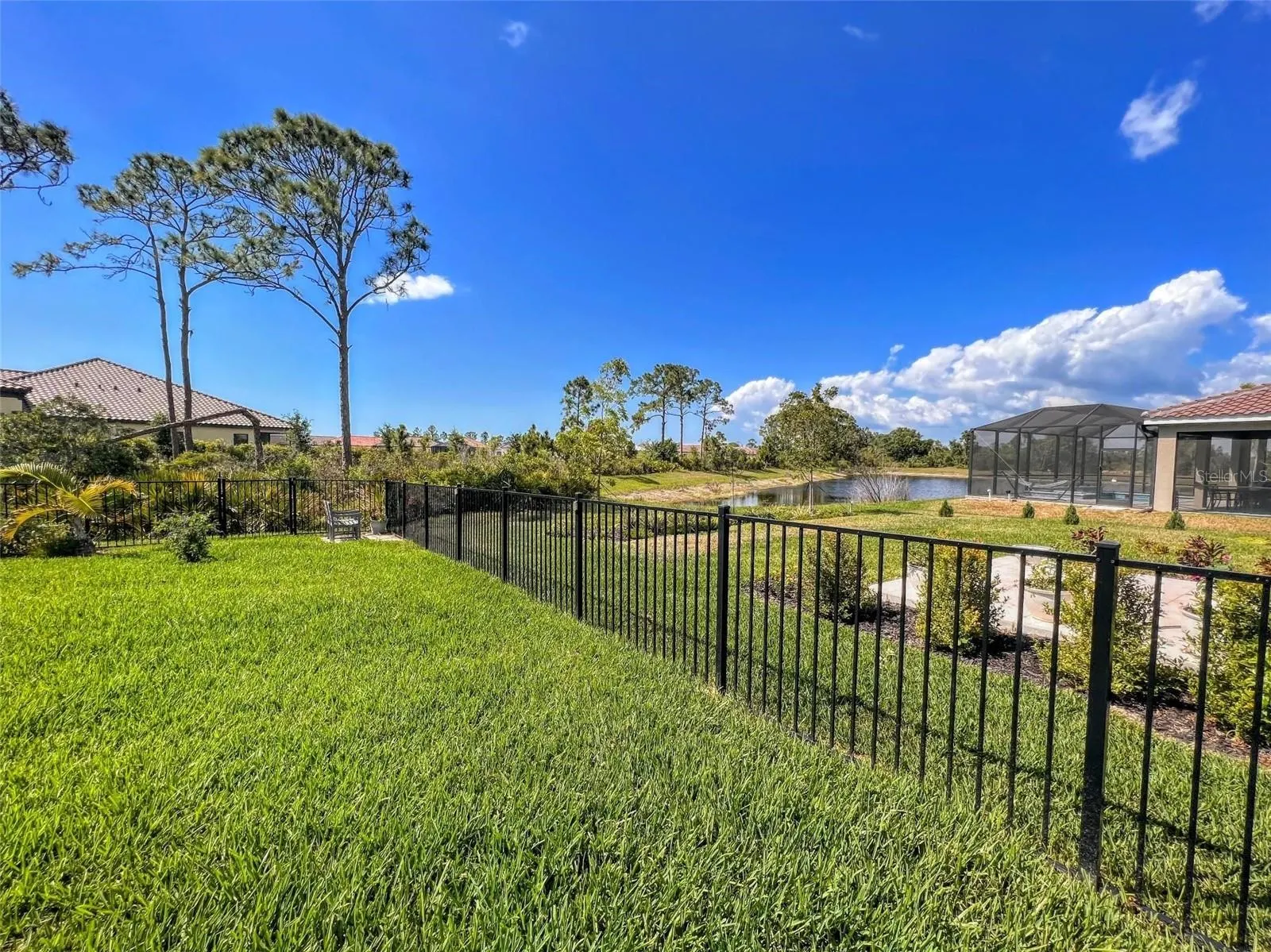 309 DAYLILY BLVD
