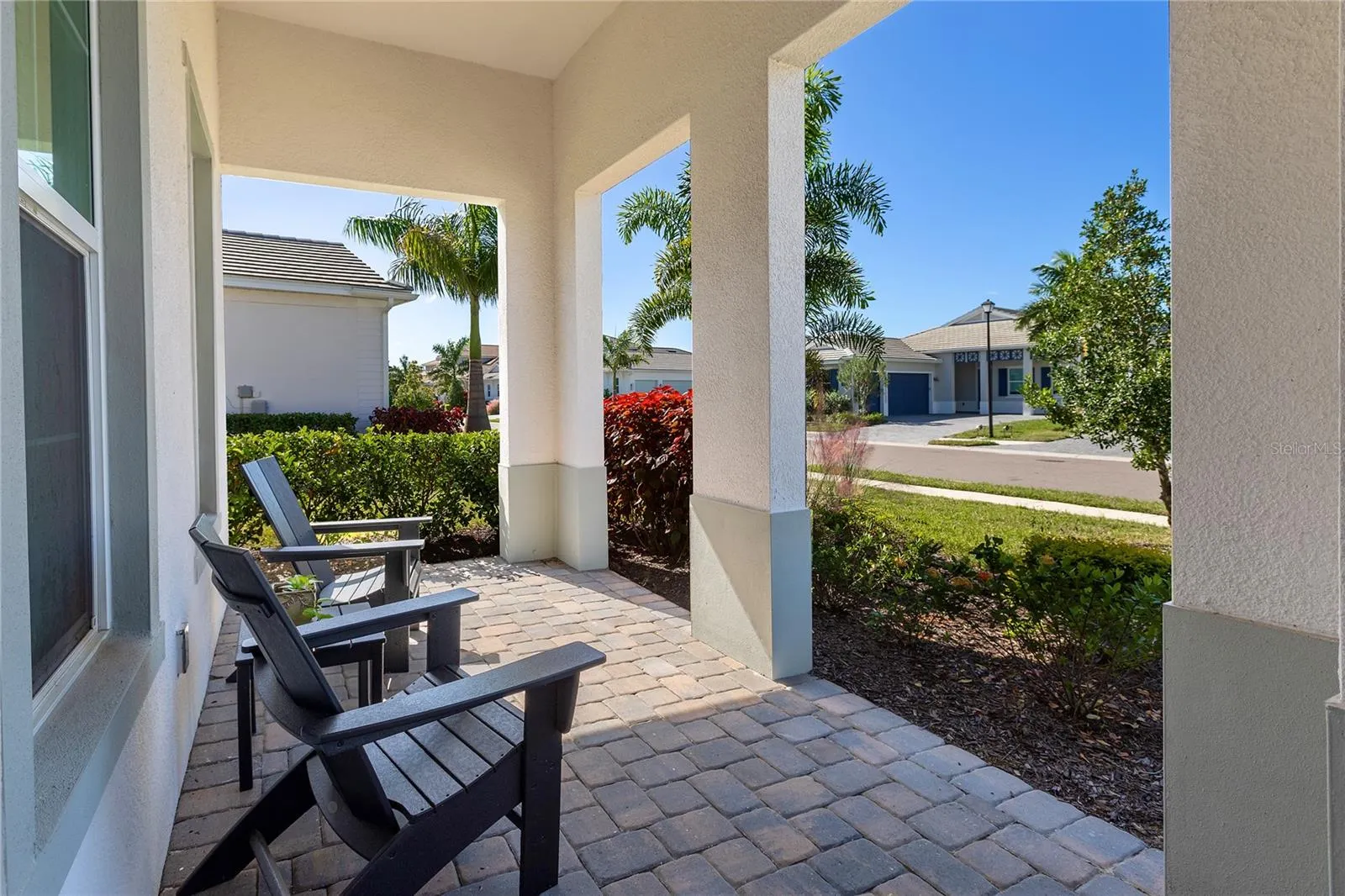 7979 REDONDA LOOP
