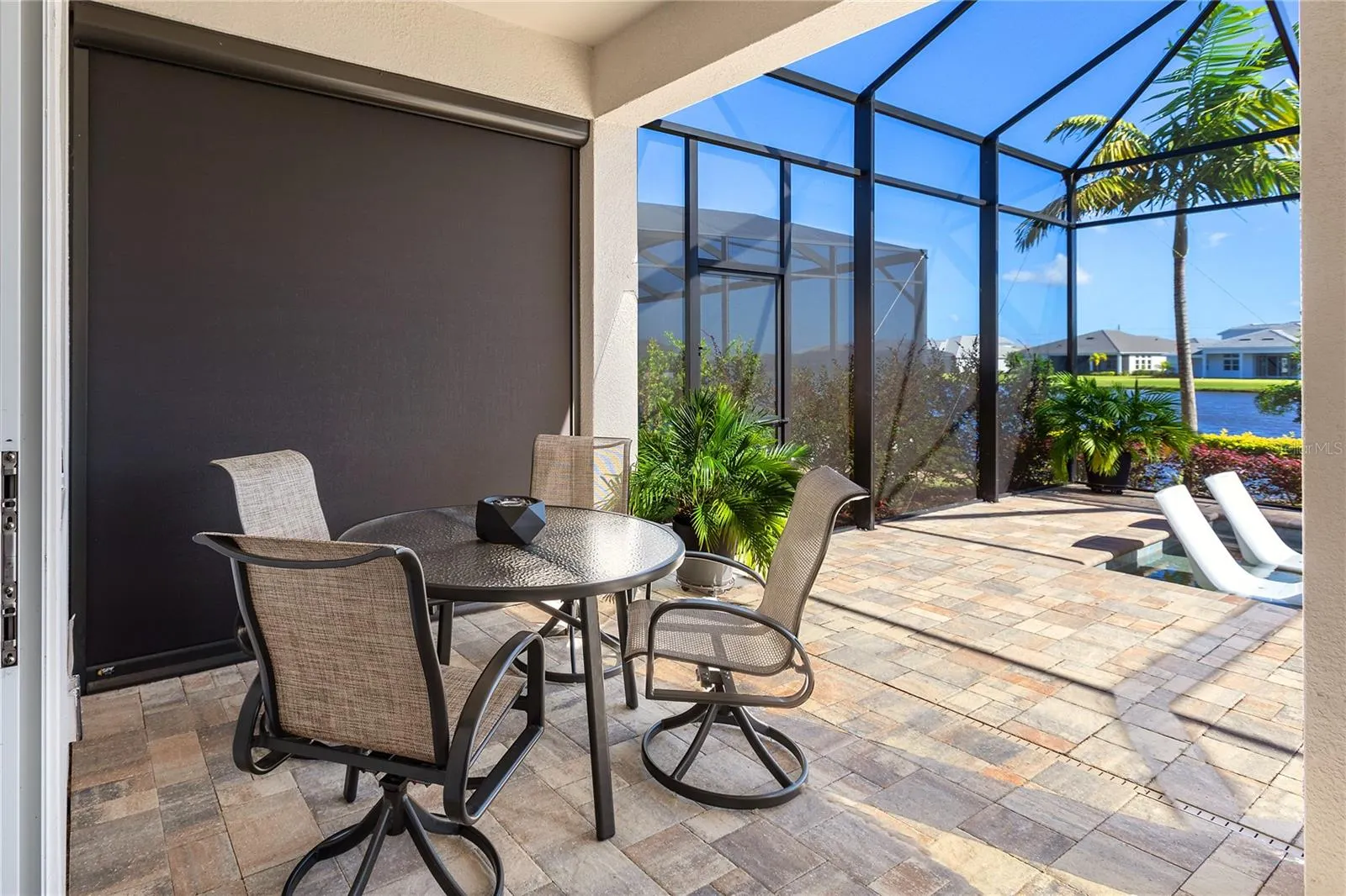 7979 REDONDA LOOP