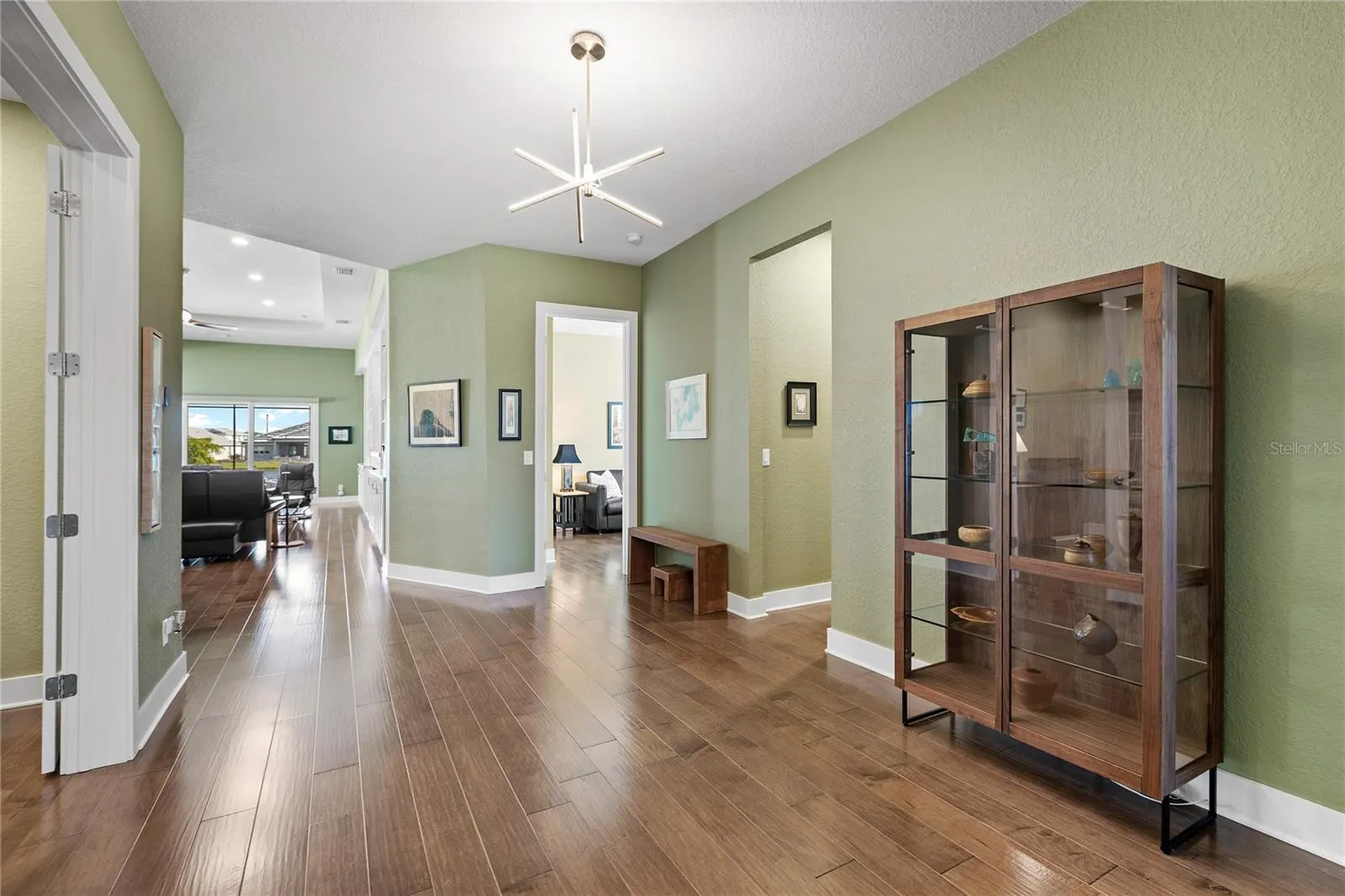 7979 REDONDA LOOP