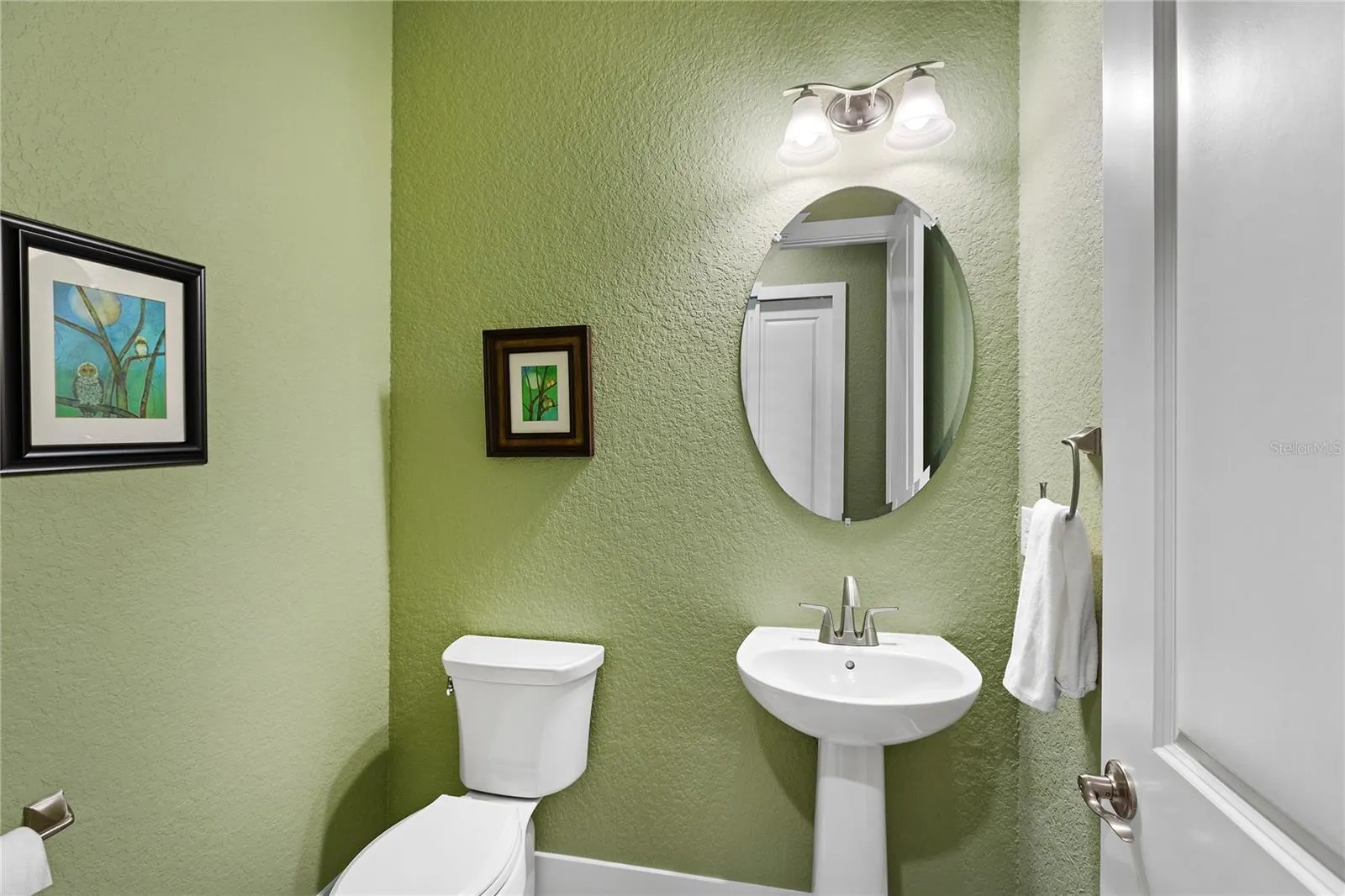 7979 REDONDA LOOP