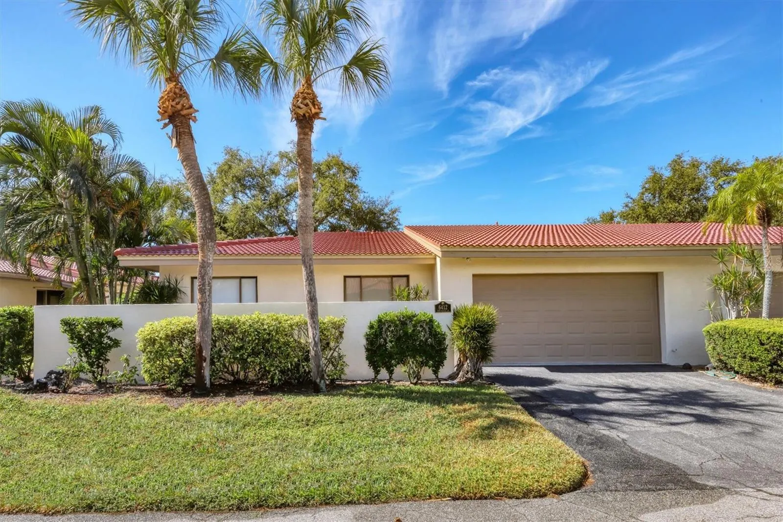 6412 SUN EAGLE LN