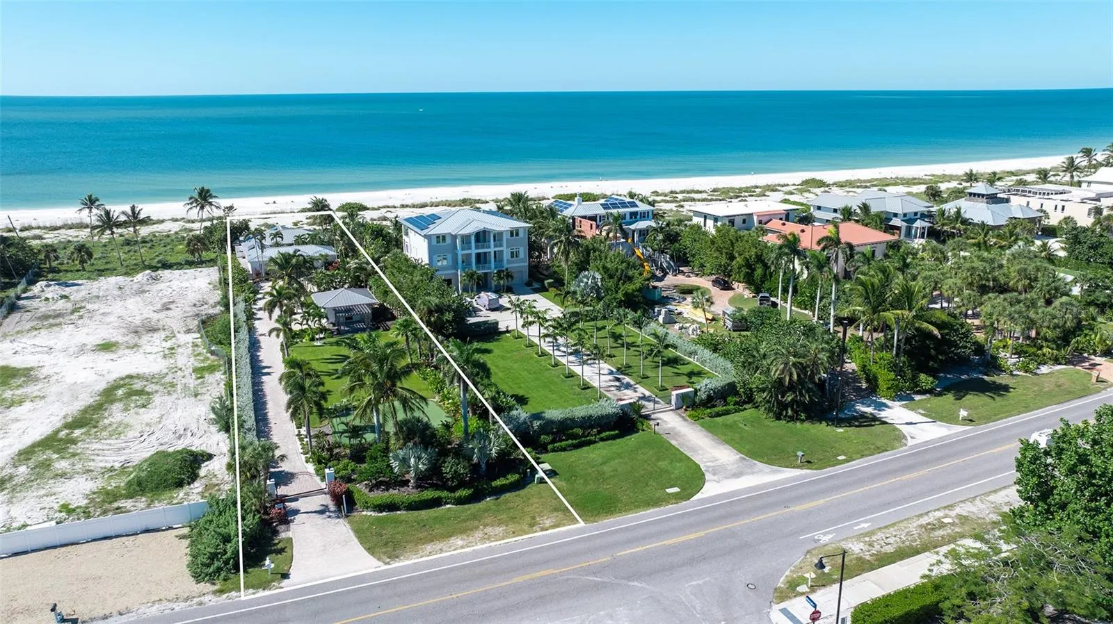 6061 GULF OF MEXICO DR