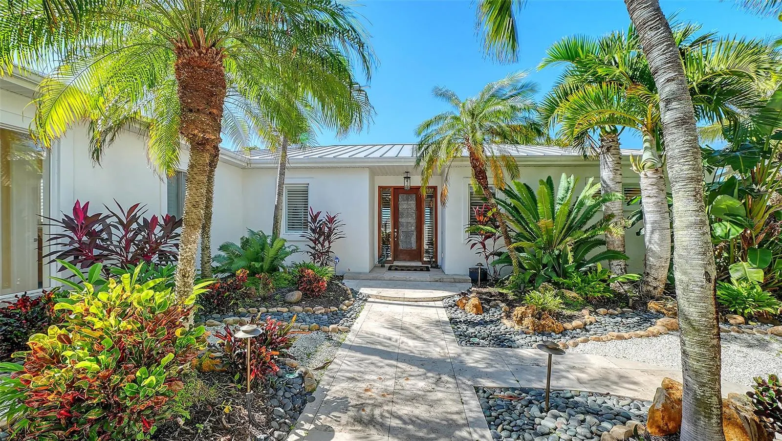 6061 GULF OF MEXICO DR
