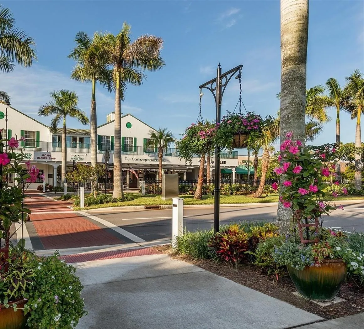 1001 INLET CIR #170 #170