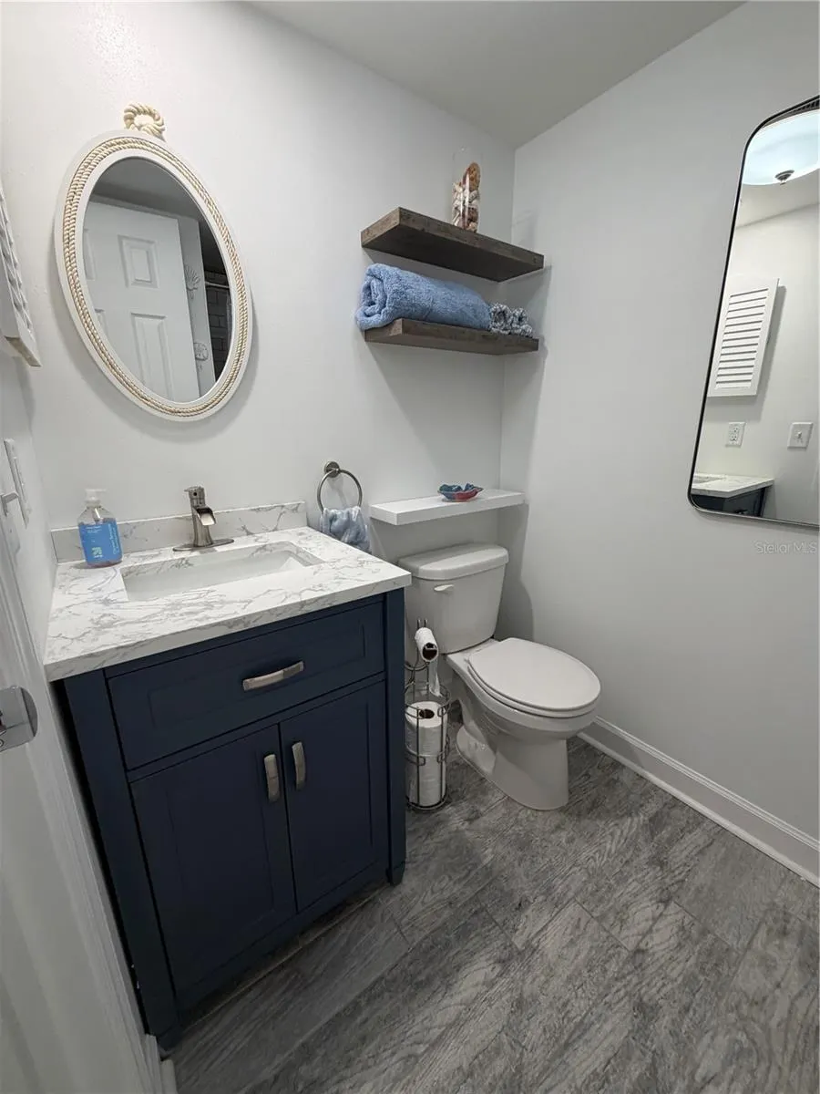 1001 INLET CIR #170 #170