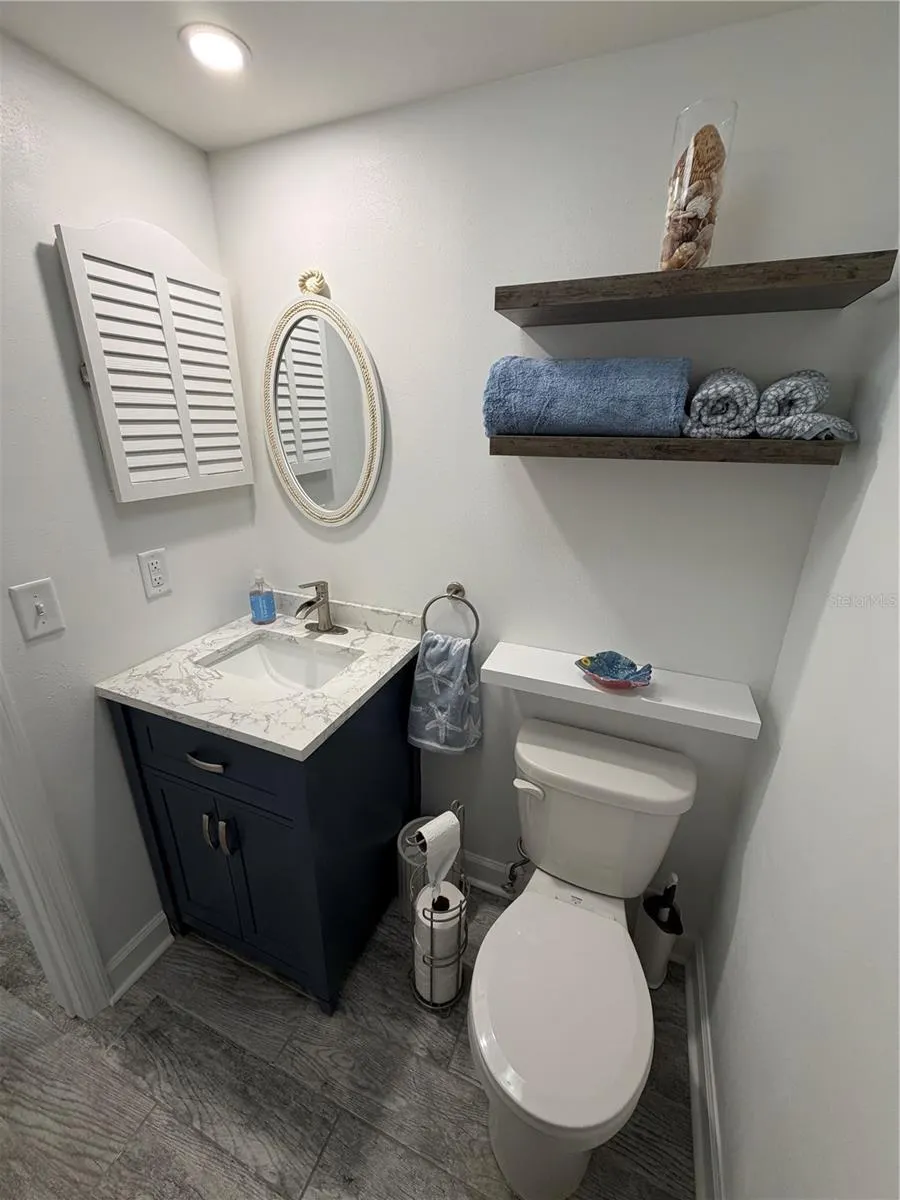 1001 INLET CIR #170 #170