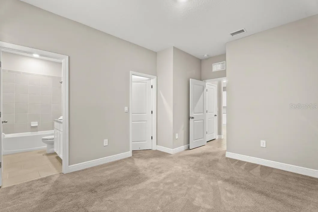 5728 WOODLAND SAGE DR