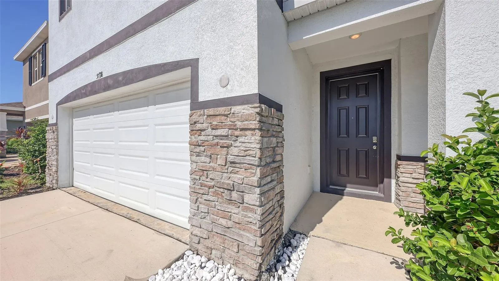 5728 WOODLAND SAGE DR