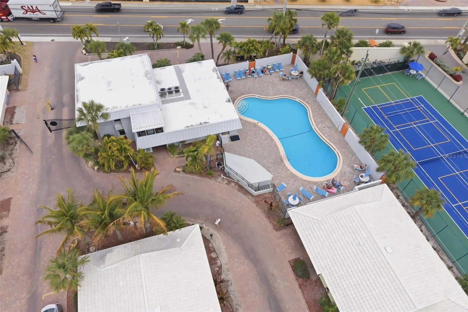 6312 MIDNIGHT PASS RD #305S #305S