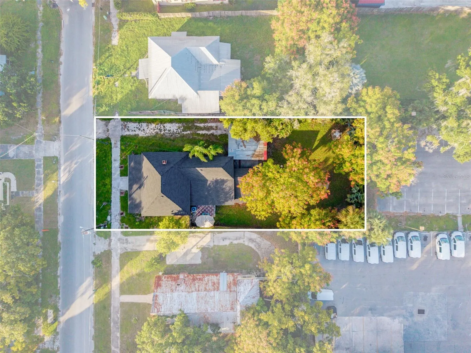 122 N MONROE AVE