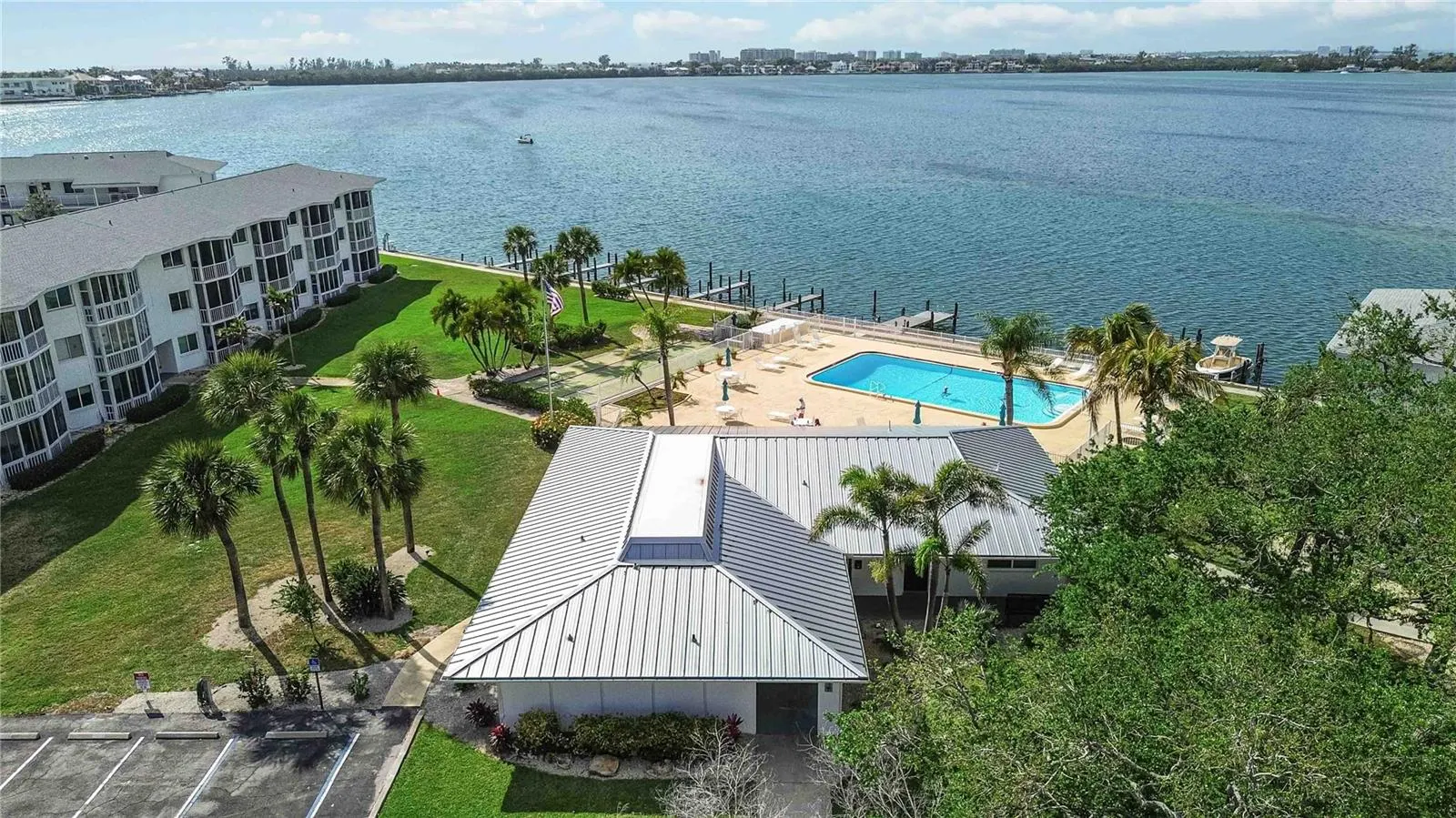 769 JOHN RINGLING BLVD #2 #2
