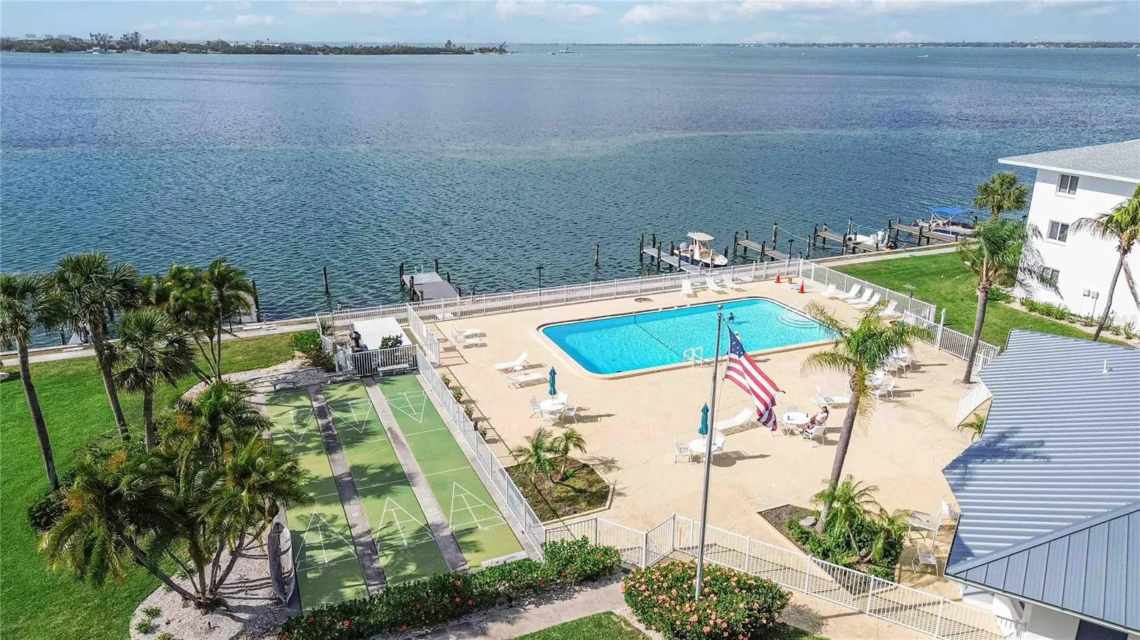 769 JOHN RINGLING BLVD #2 #2