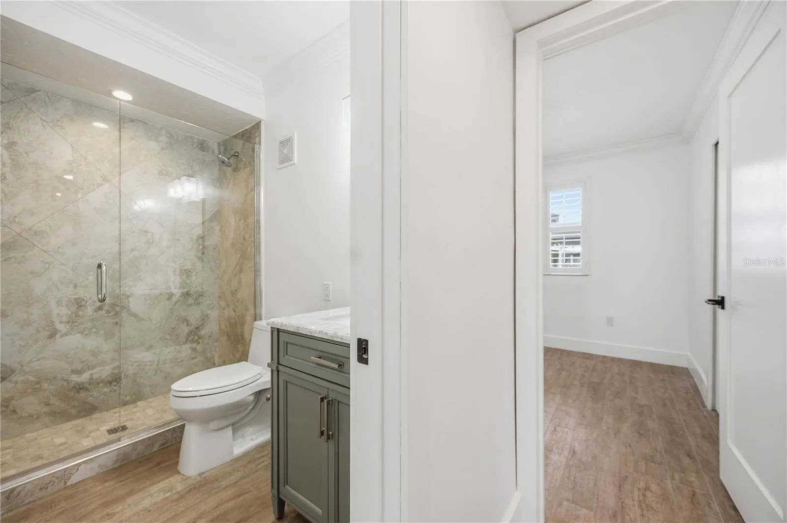 769 JOHN RINGLING BLVD #2 #2