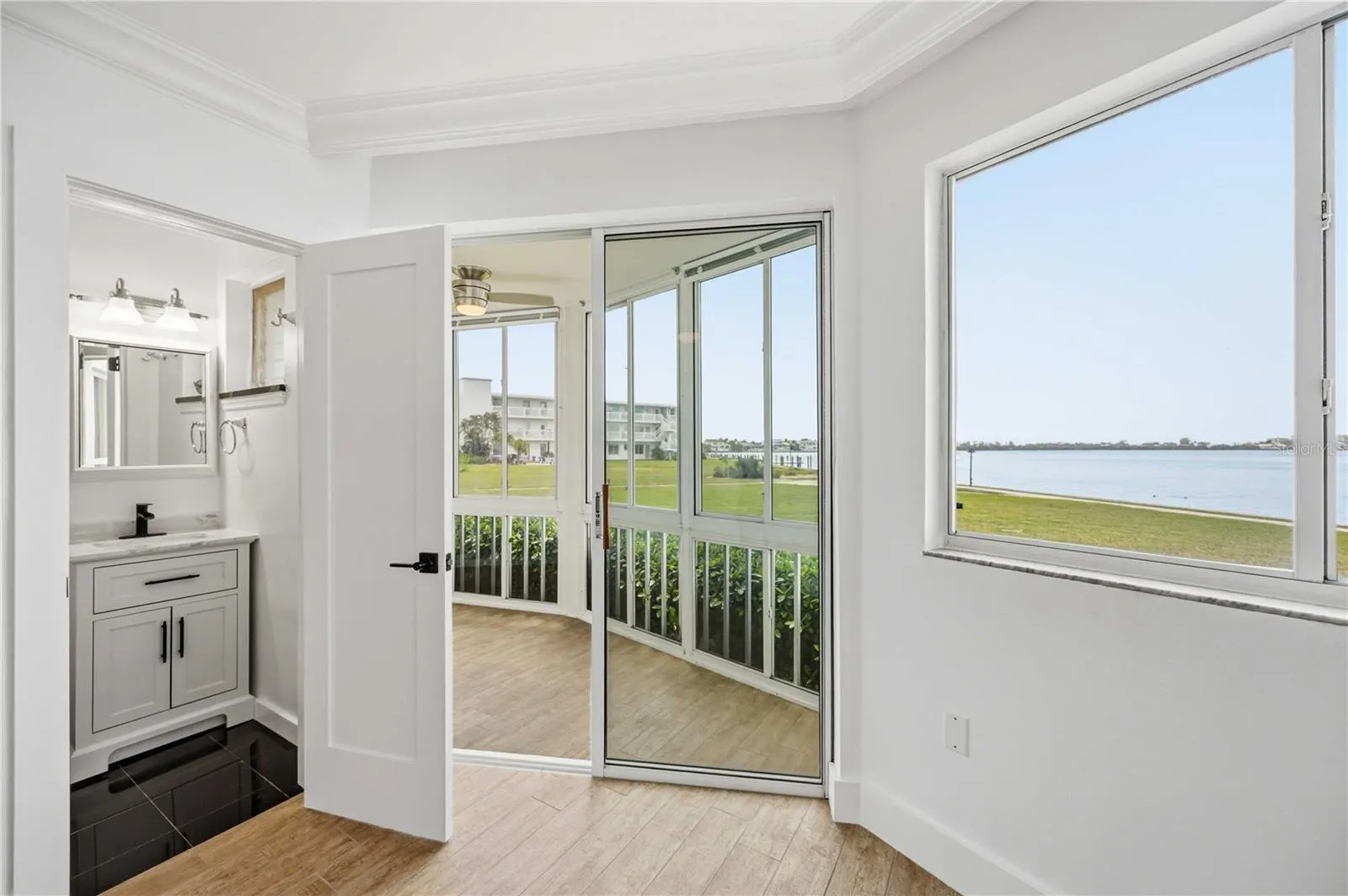 769 JOHN RINGLING BLVD #2 #2