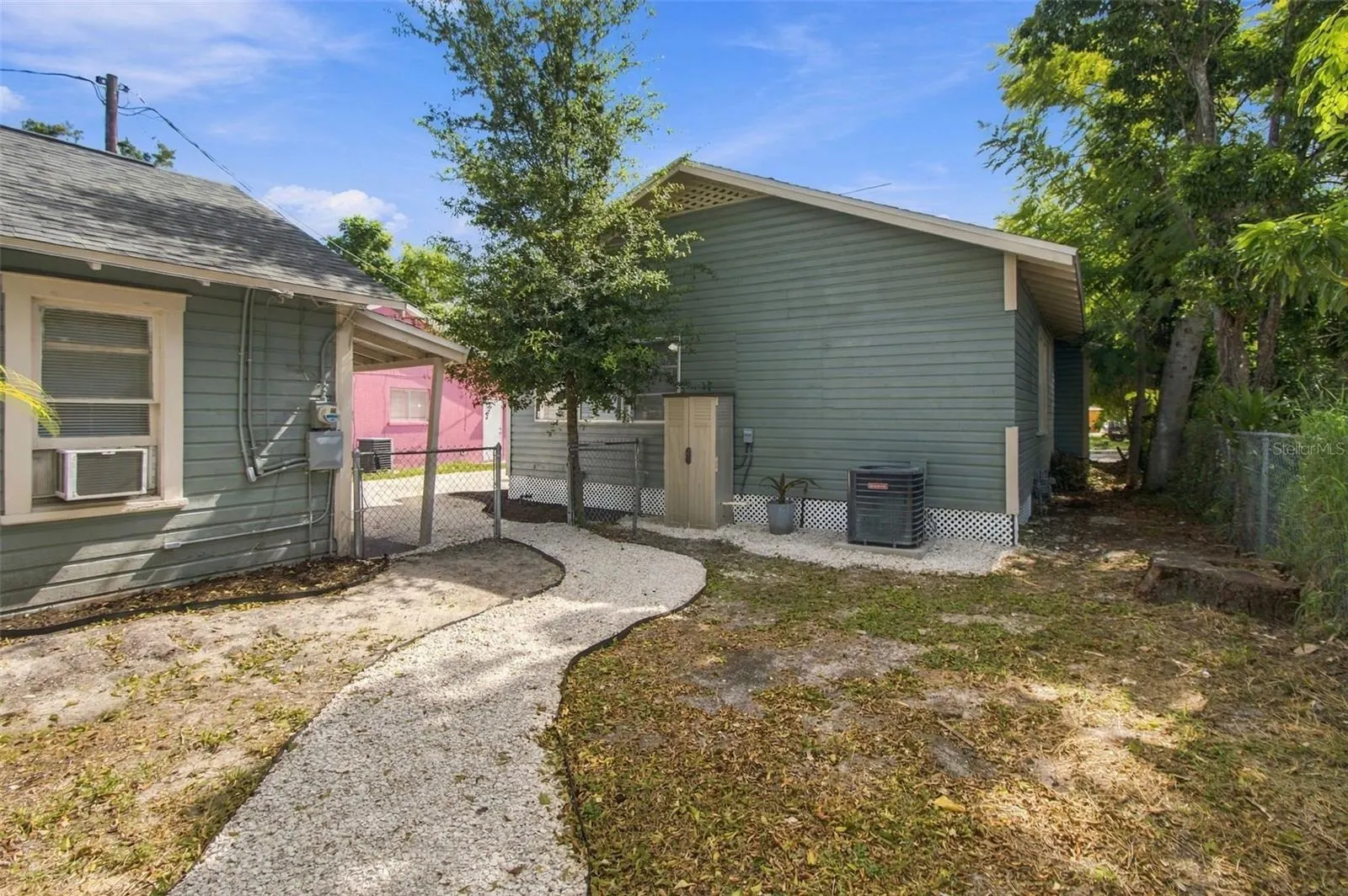 2230 9TH AVE W