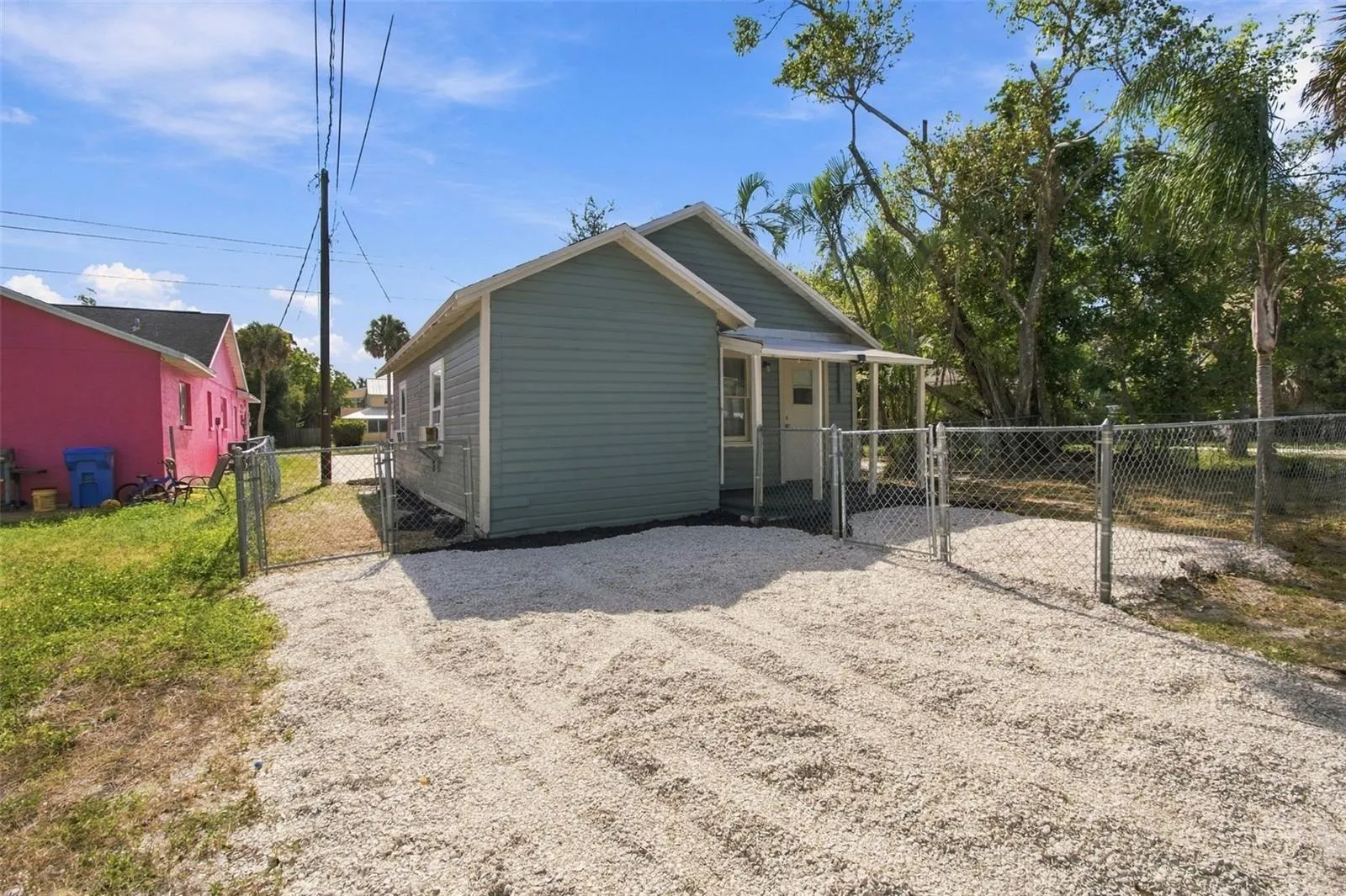 2230 9TH AVE W