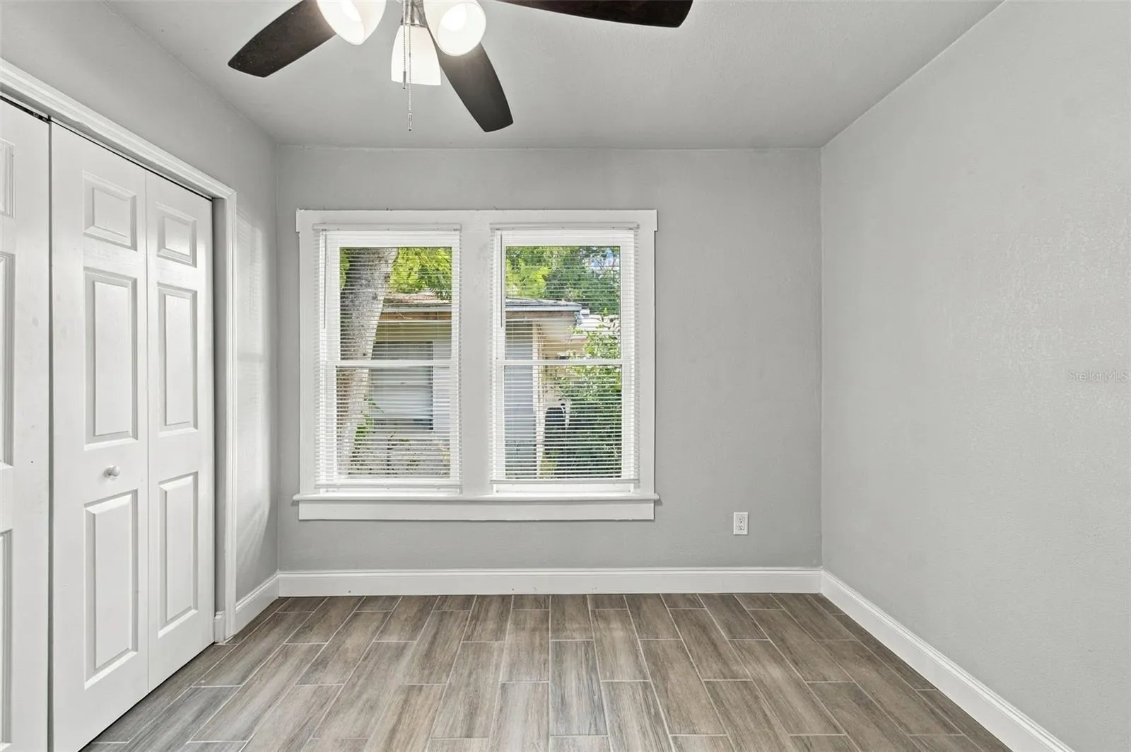 2230 9TH AVE W